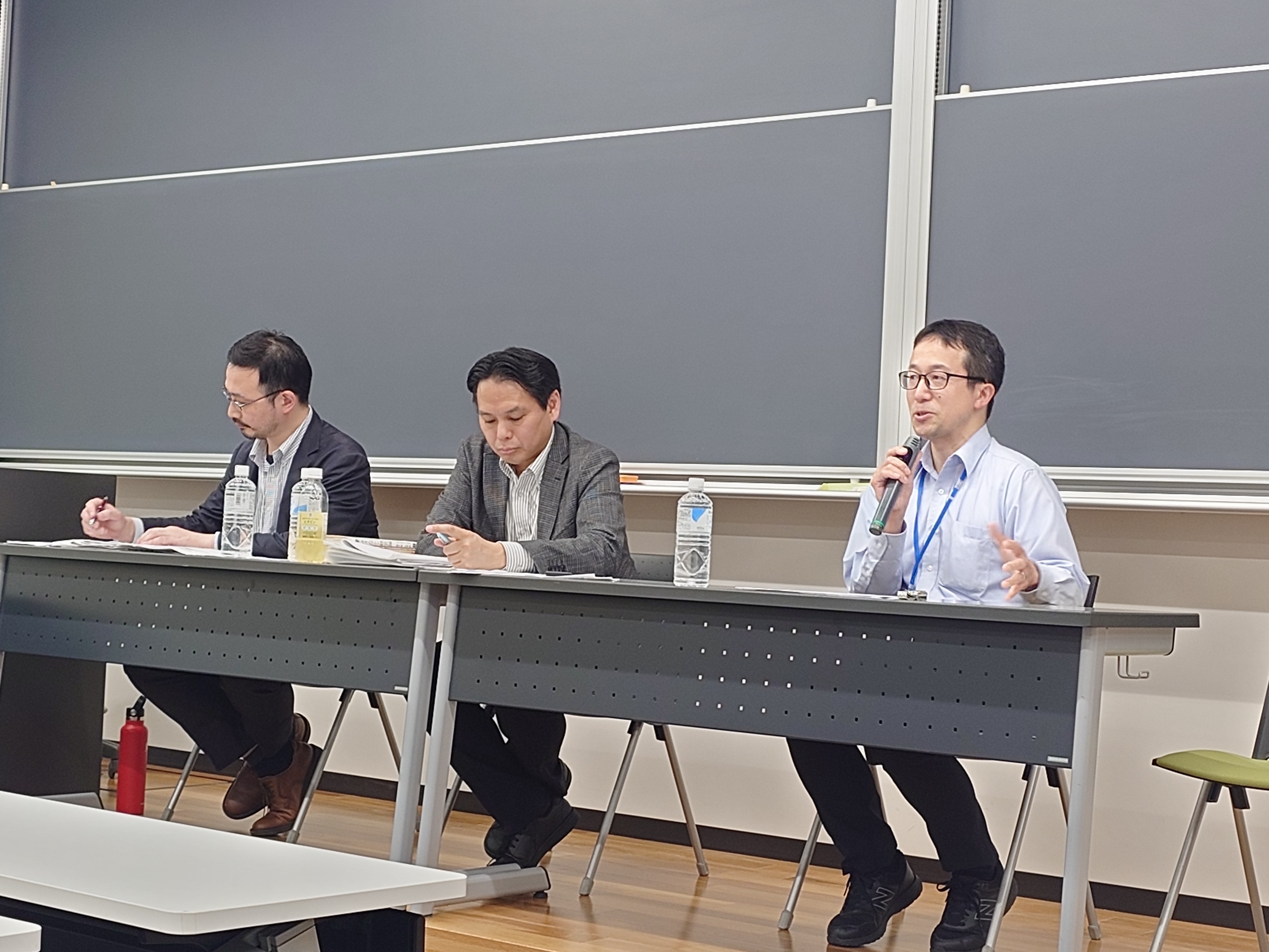 フロアからの質疑応答